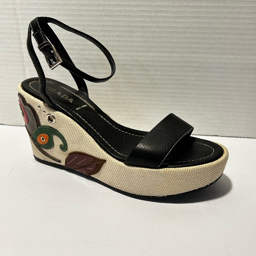 Prada Black and Cream Wedge Sandals with Floral Embroidery - Picture 2 of 10